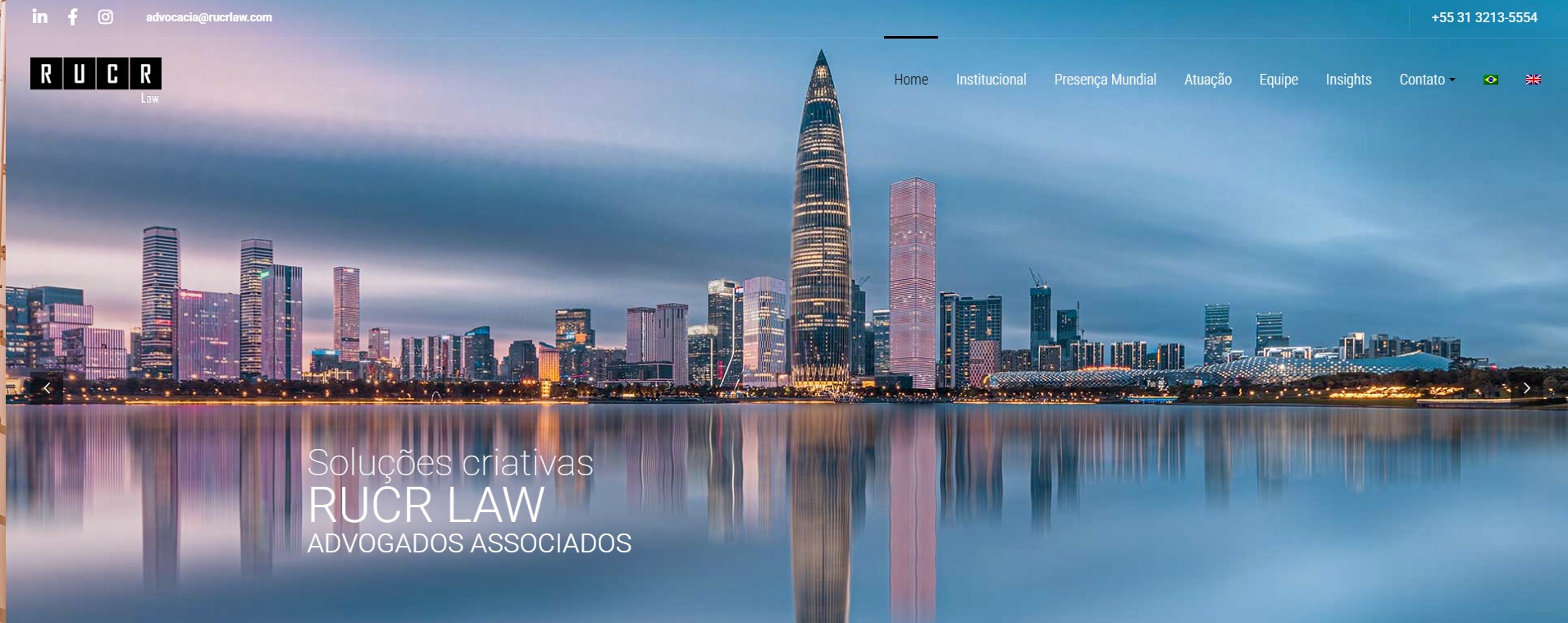 Website institucional bilíngue do RUCR LAW desenvolvido pela Alínea Conecta